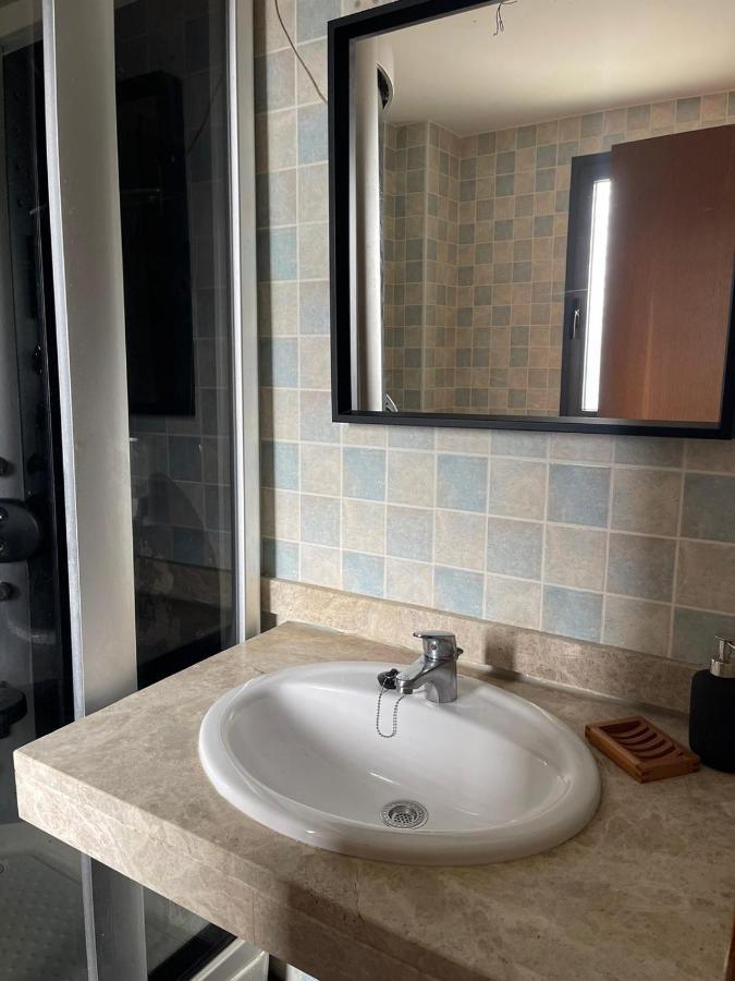 Stelarium-Suite Con Bano Privado En Casa Compartida-Uebica2 Майрена-дель-Альхарафе Экстерьер фото