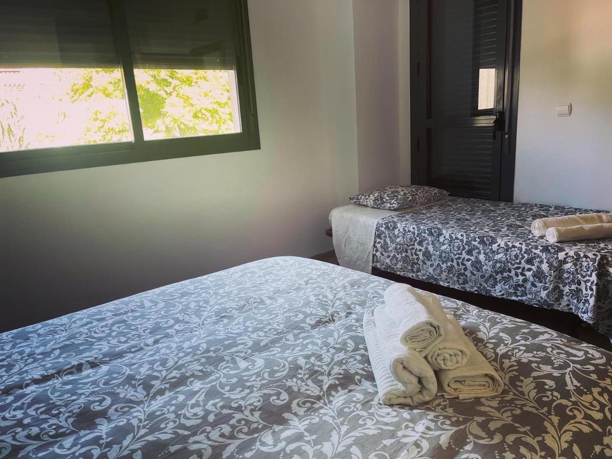 Stelarium-Suite Con Bano Privado En Casa Compartida-Uebica2 Майрена-дель-Альхарафе Экстерьер фото