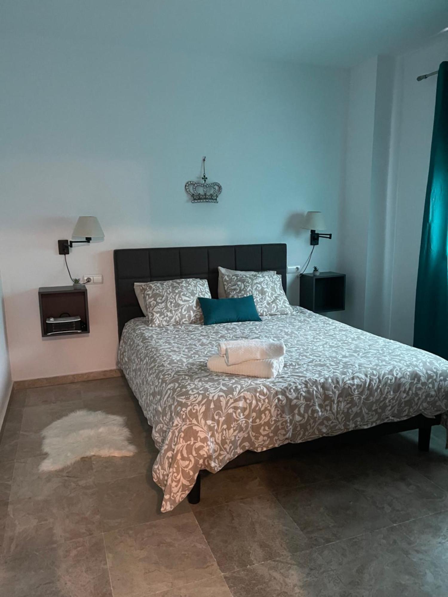 Stelarium-Suite Con Bano Privado En Casa Compartida-Uebica2 Майрена-дель-Альхарафе Экстерьер фото